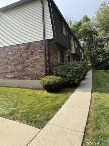 140 Thompson Street East Haven CT 06513