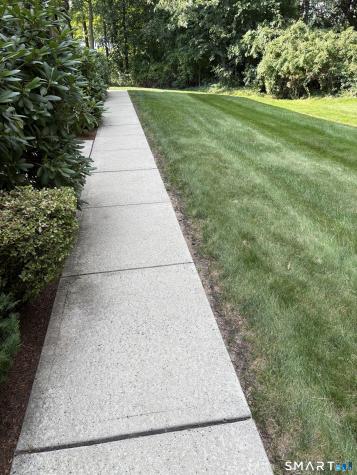 140 Thompson Street East Haven CT 06513