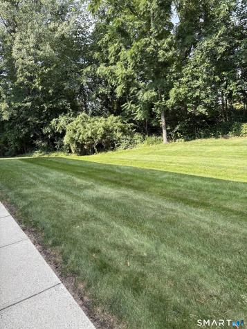 140 Thompson Street East Haven CT 06513