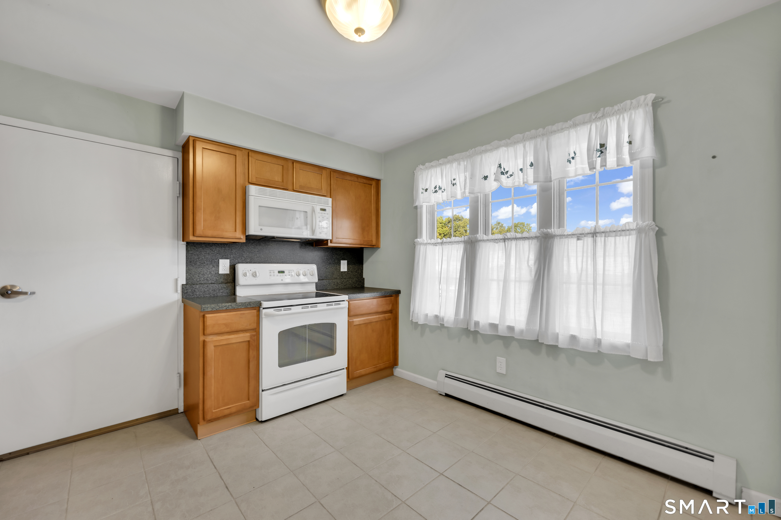 9 Memory Lane Newington CT 06111