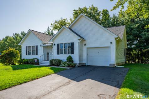 9 Memory Lane Newington CT 06111