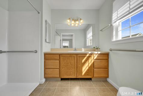 9 Memory Lane Newington CT 06111