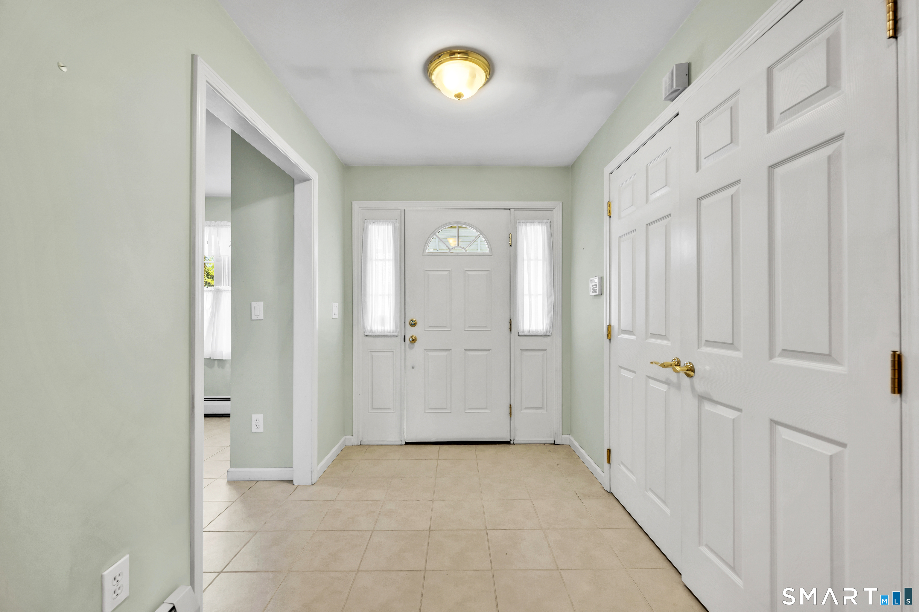 9 Memory Lane Newington CT 06111