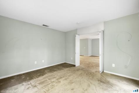 9 Memory Lane Newington CT 06111