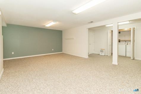 19 Steeplechase Drive Newington CT 06111