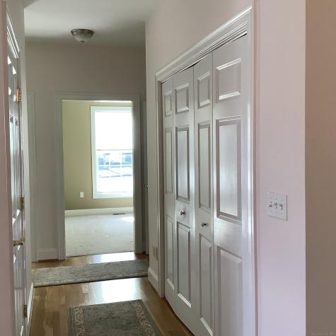 34 Woodsboro Circle Cromwell CT 06416