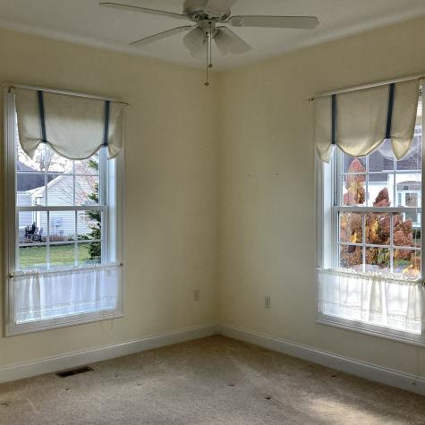 34 Woodsboro Circle Cromwell CT 06416