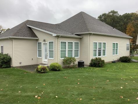 34 Woodsboro Circle Cromwell CT 06416