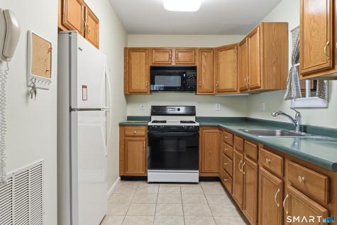 202 Stoney Way New Fairfield CT 06812