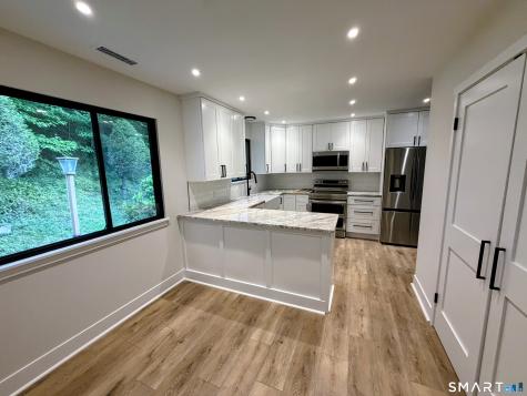 397 Heritage Village Southbury CT 06488
