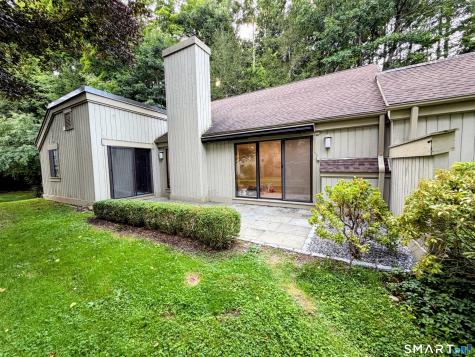 397 Heritage Village Southbury CT 06488
