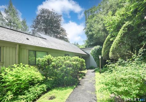397 Heritage Village Southbury CT 06488