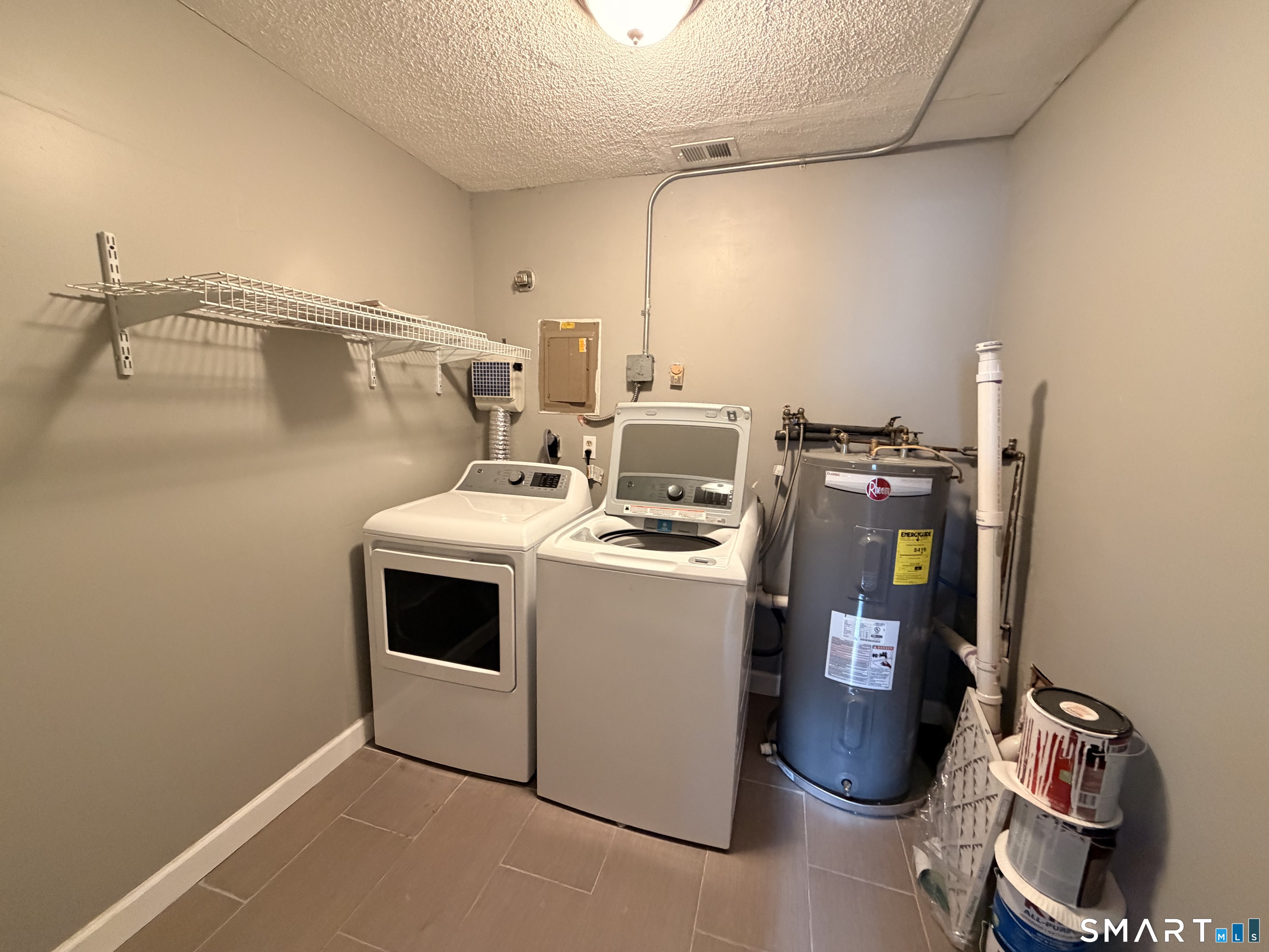 55 Thompson Street East Haven CT 06513