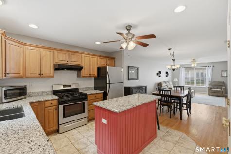 17 Cross Creek Road Plainfield CT 06374