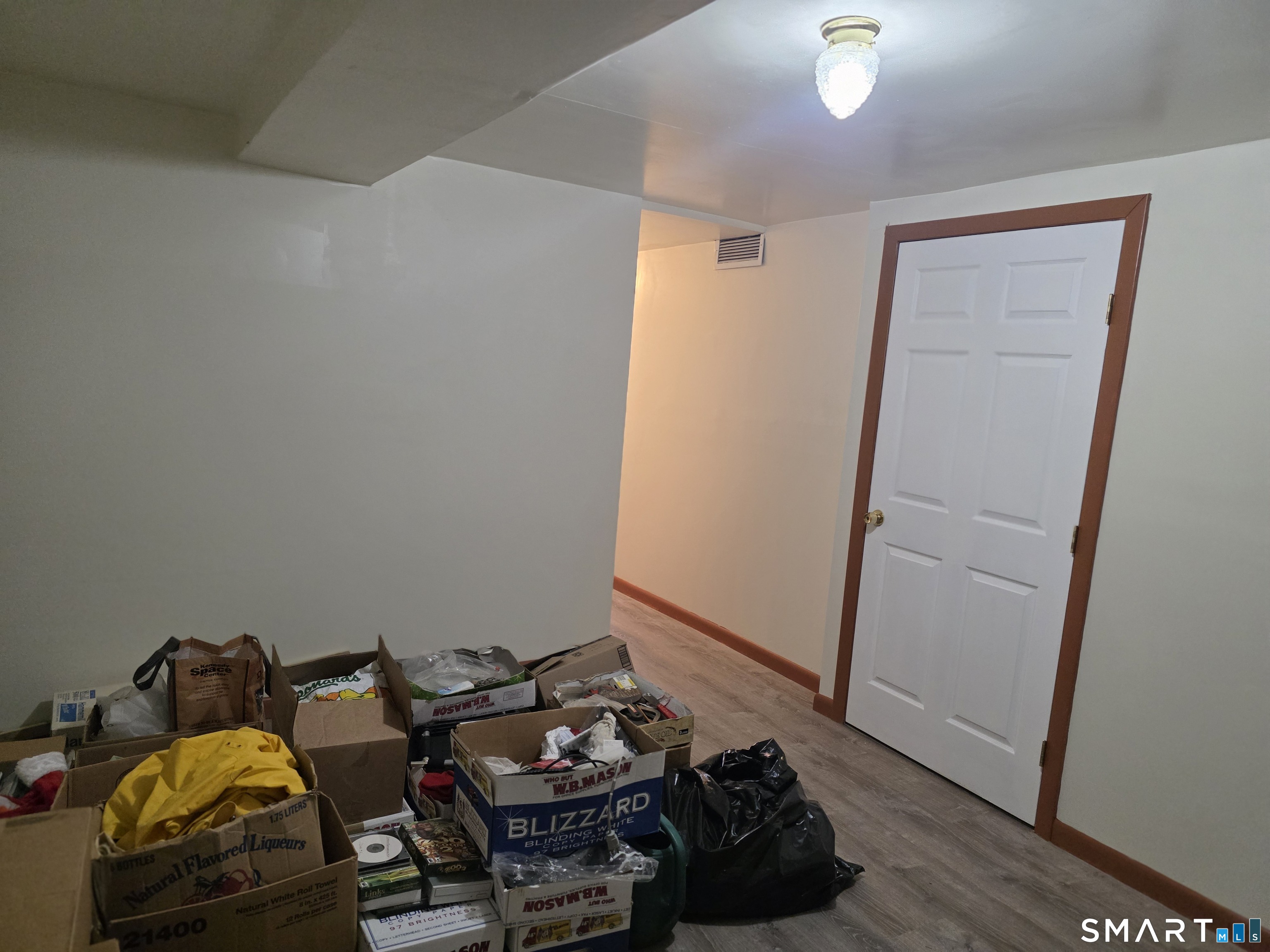 18 Colonial Village Shelton CT 06484