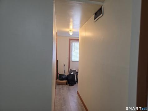 18 Colonial Village Shelton CT 06484