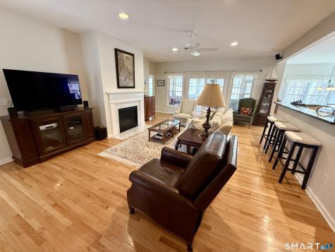 575 Inverness Court Oxford CT 06478