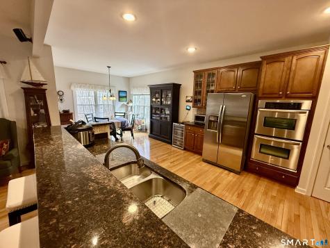 575 Inverness Court Oxford CT 06478