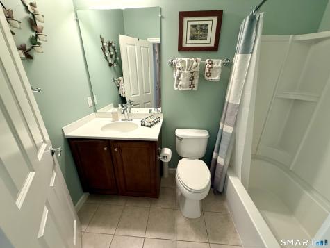 575 Inverness Court Oxford CT 06478