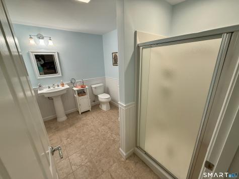 575 Inverness Court Oxford CT 06478