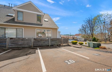 1690 Dixwell Avenue Hamden CT 06514