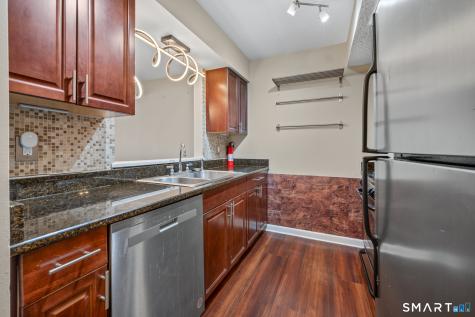 1690 Dixwell Avenue Hamden CT 06514