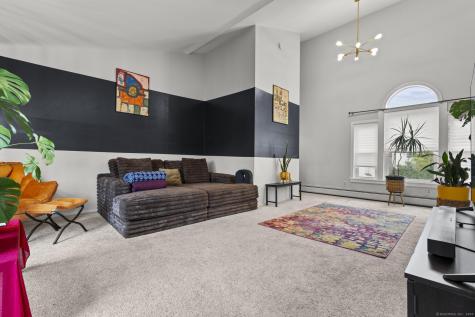 32 Pine Street Norwalk CT 06854