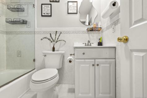 32 Pine Street Norwalk CT 06854