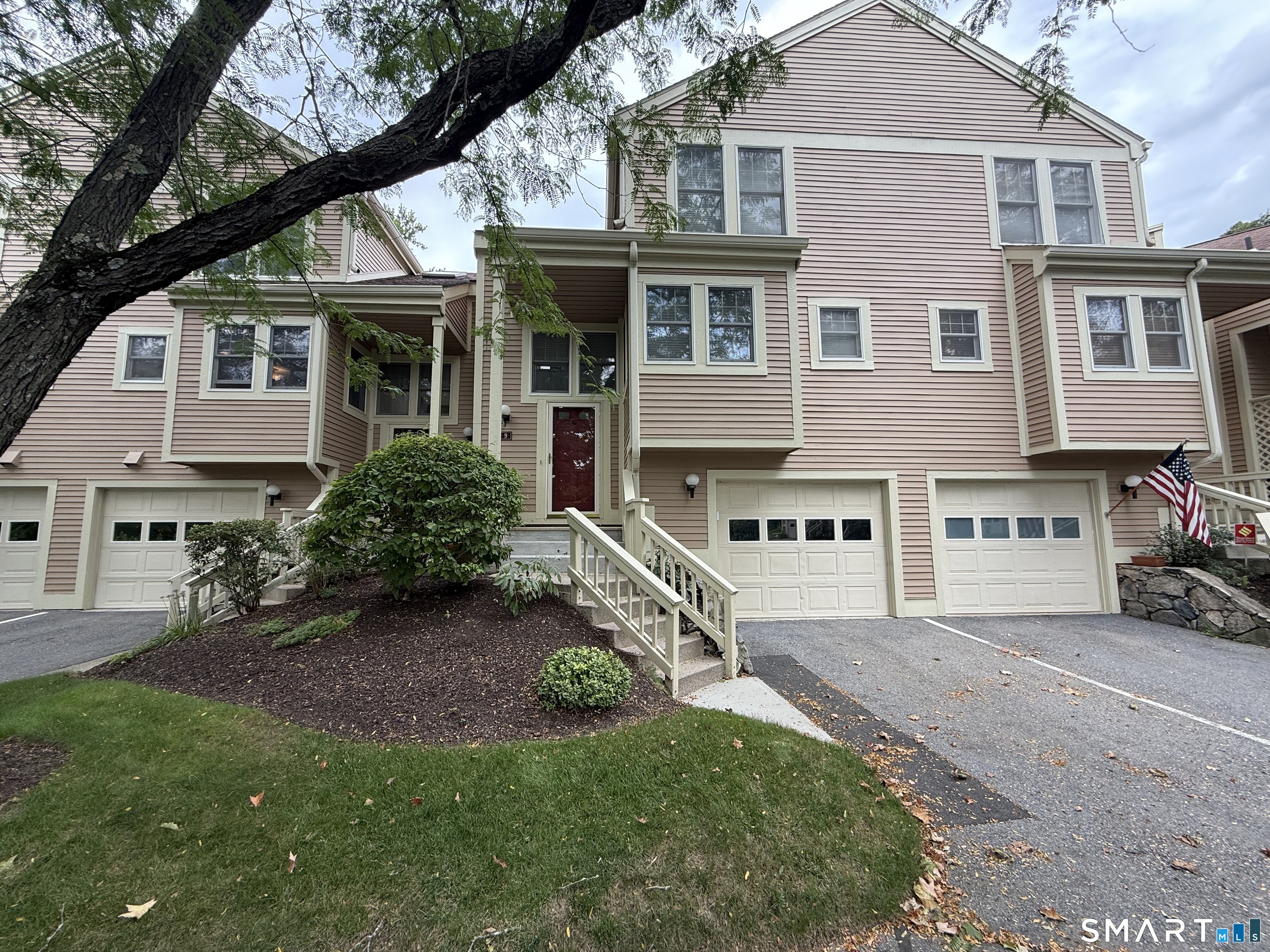 9 Silversmith Drive Danbury CT 06811