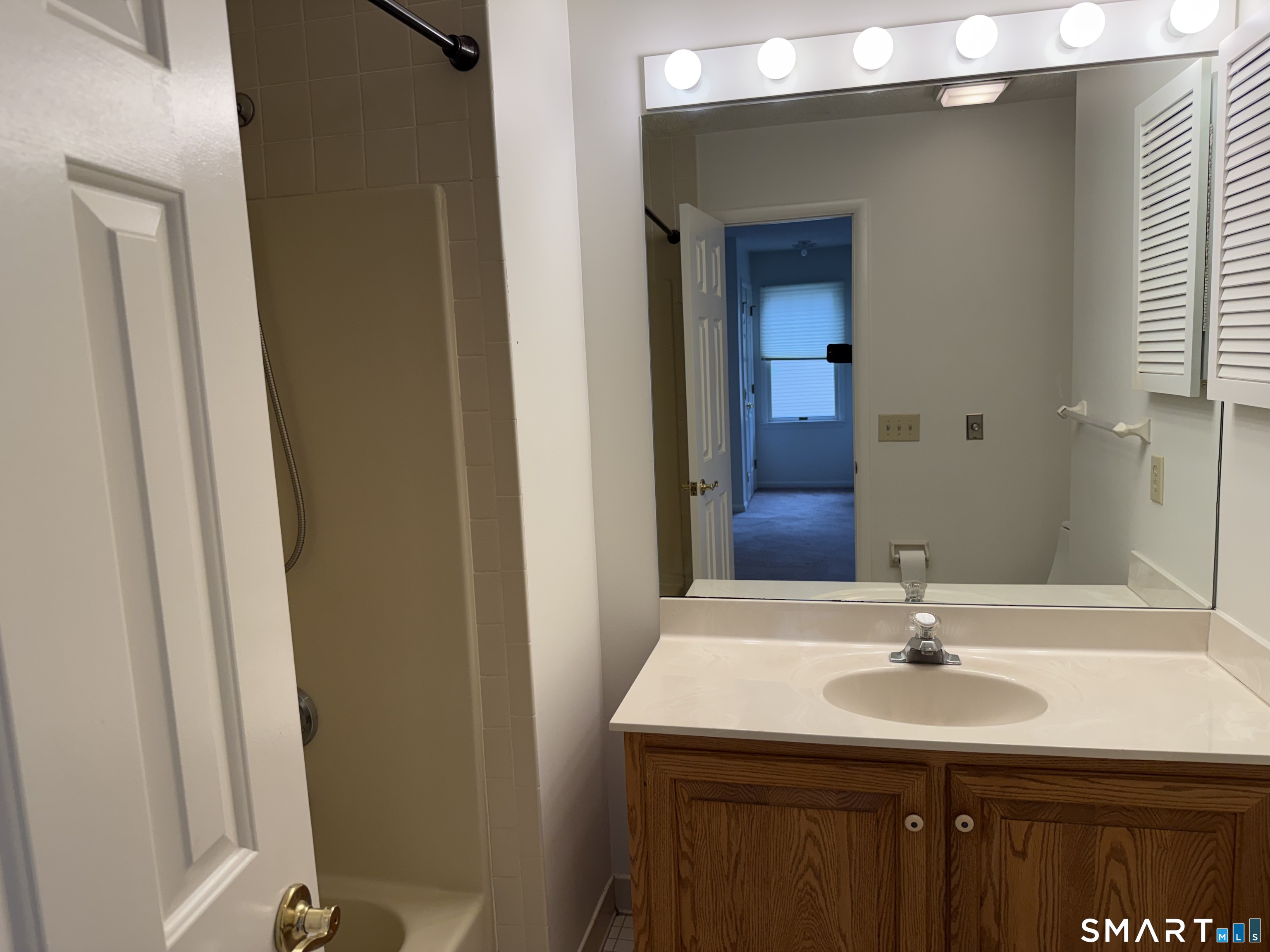 9 Silversmith Drive Danbury CT 06811