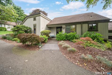 633 Heritage Village Southbury CT 06488