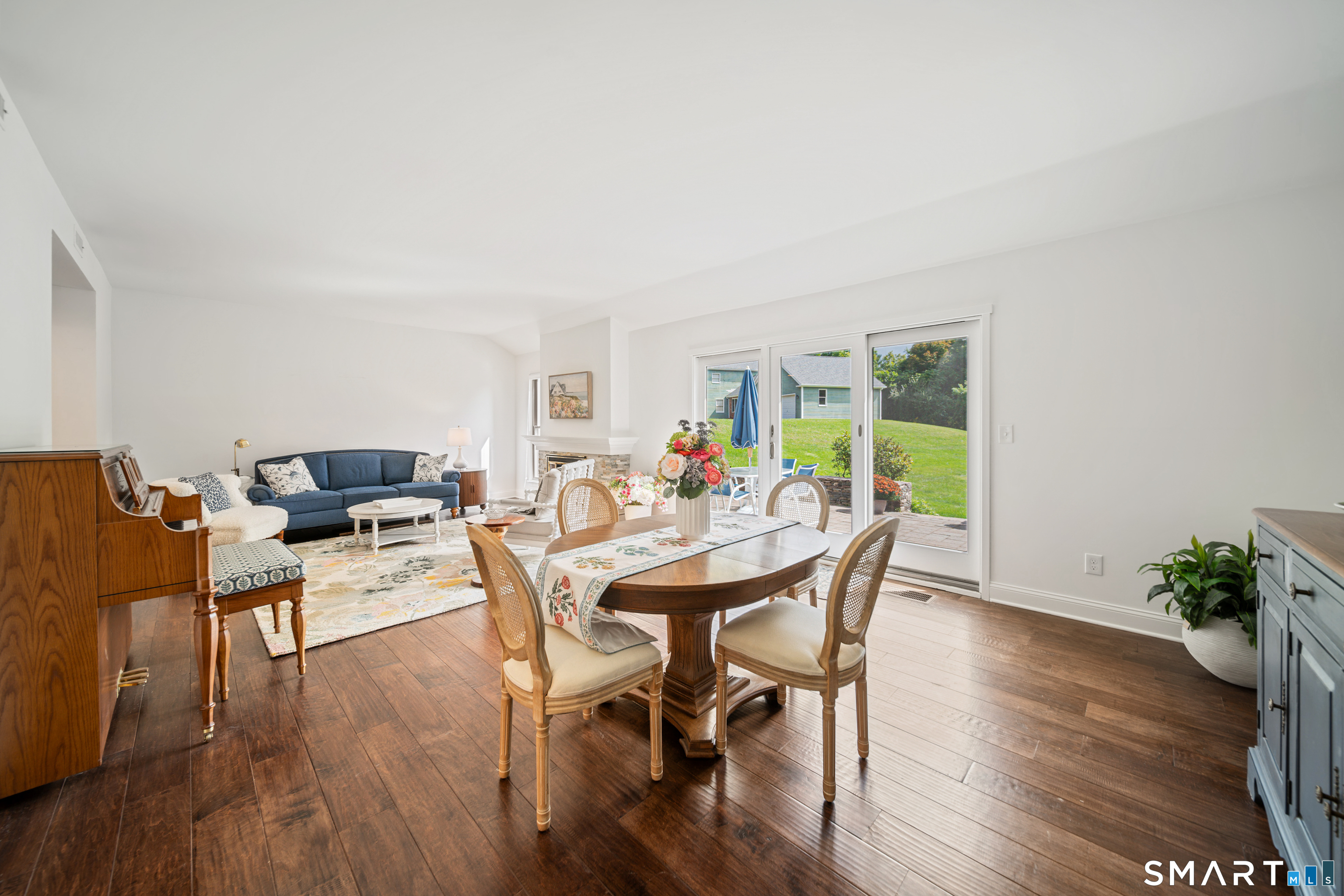 633 Heritage Village Southbury CT 06488