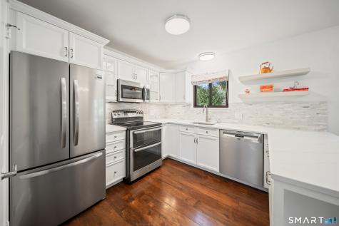 633 Heritage Village Southbury CT 06488