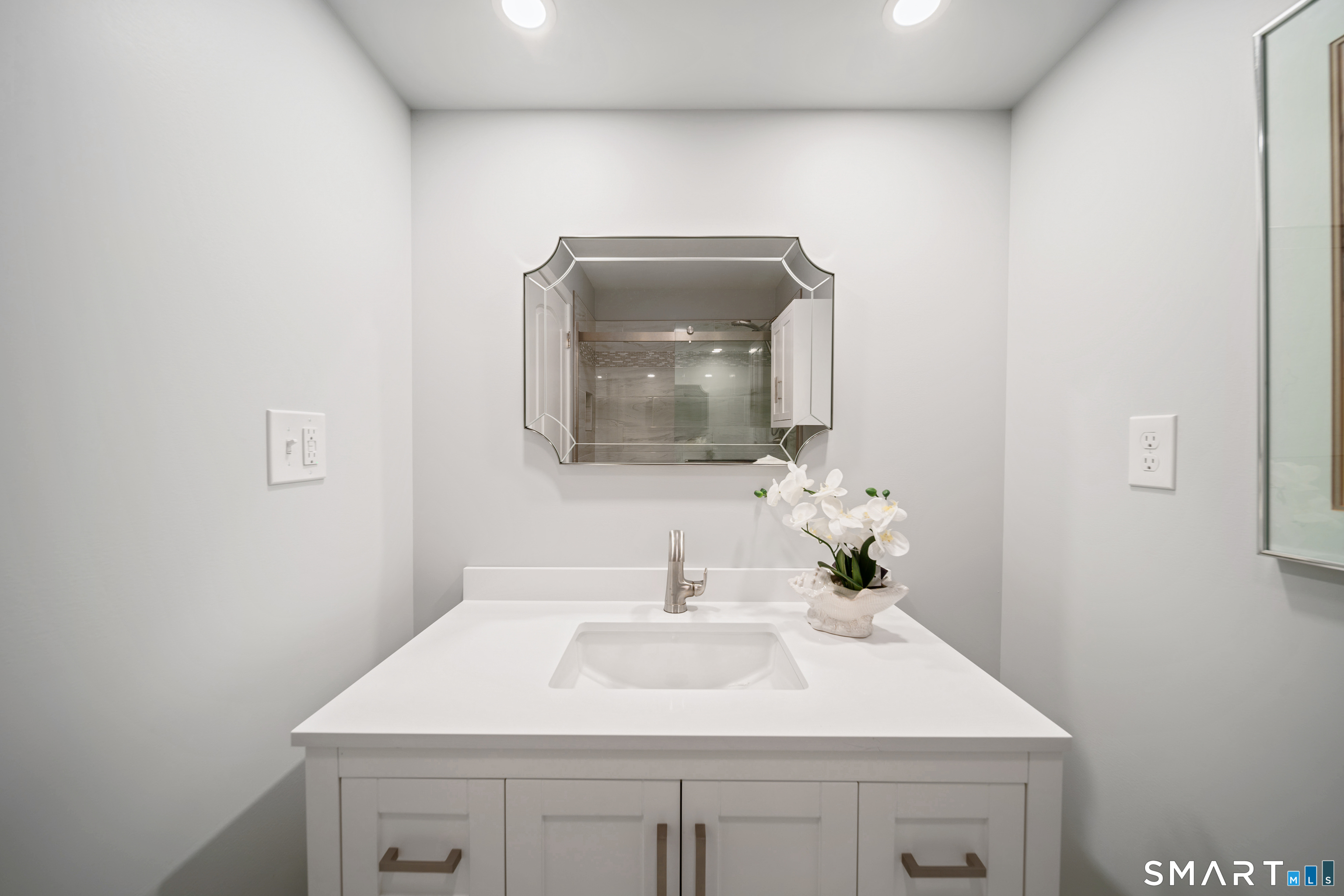 633 Heritage Village Southbury CT 06488