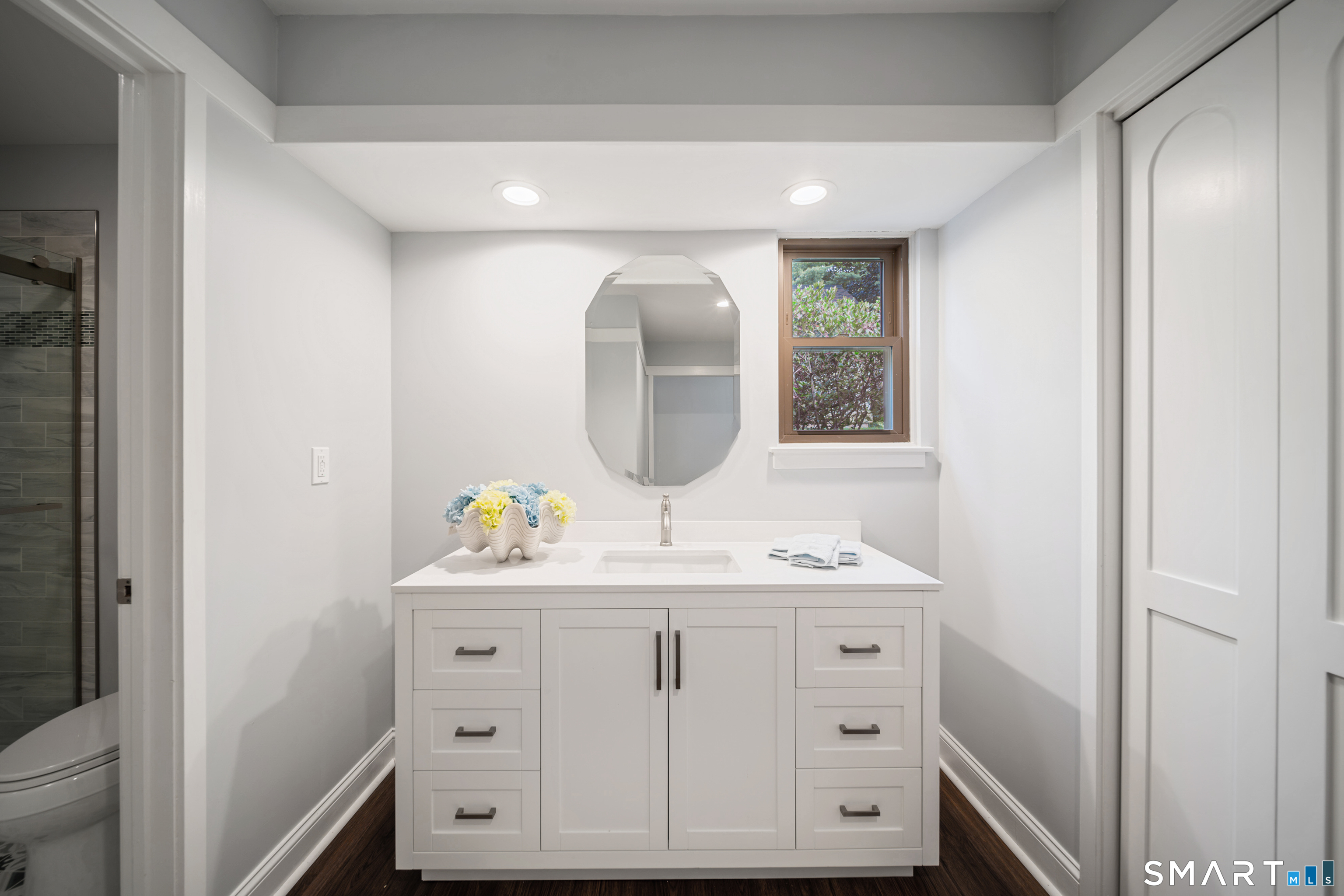 633 Heritage Village Southbury CT 06488