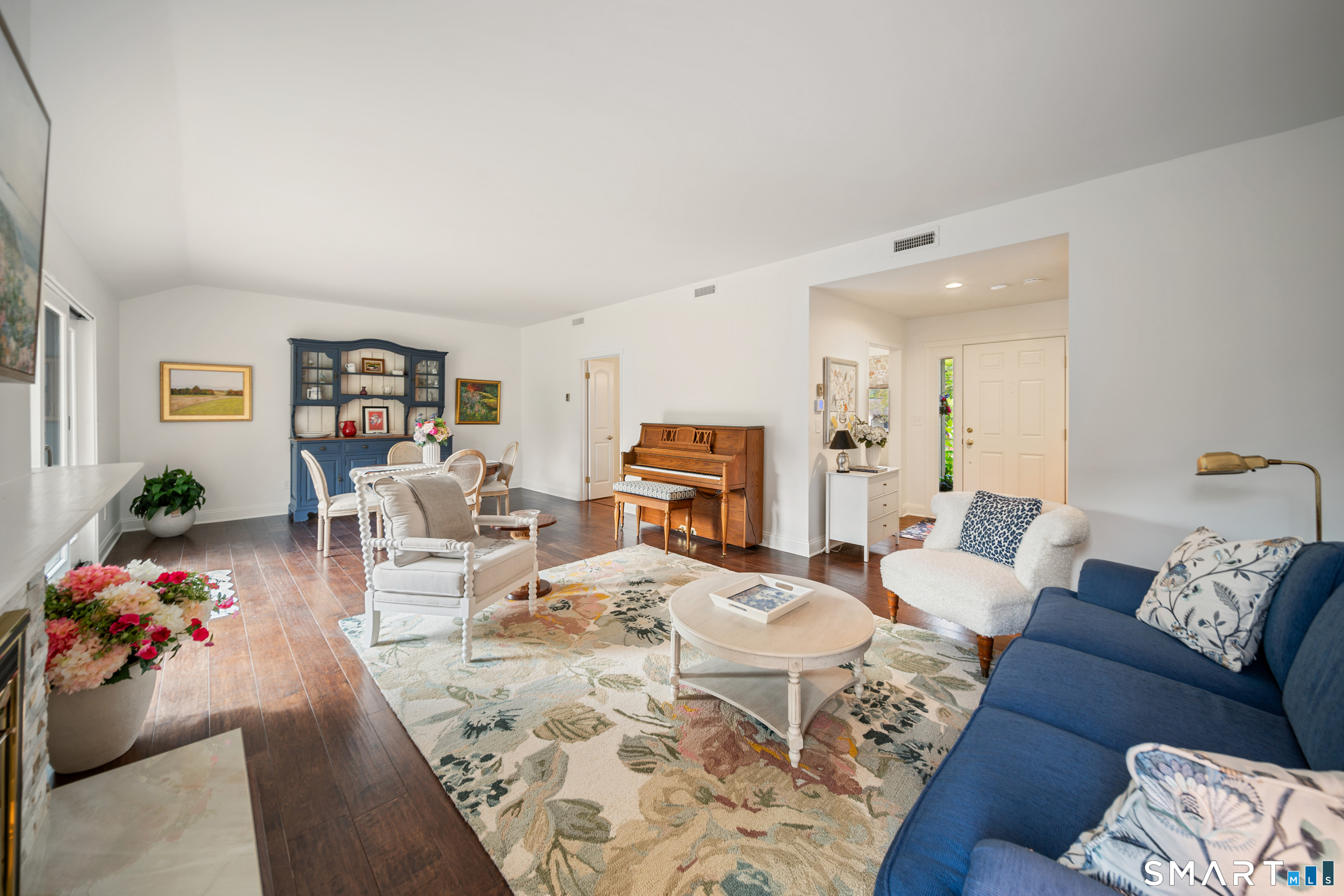 633 Heritage Village Southbury CT 06488