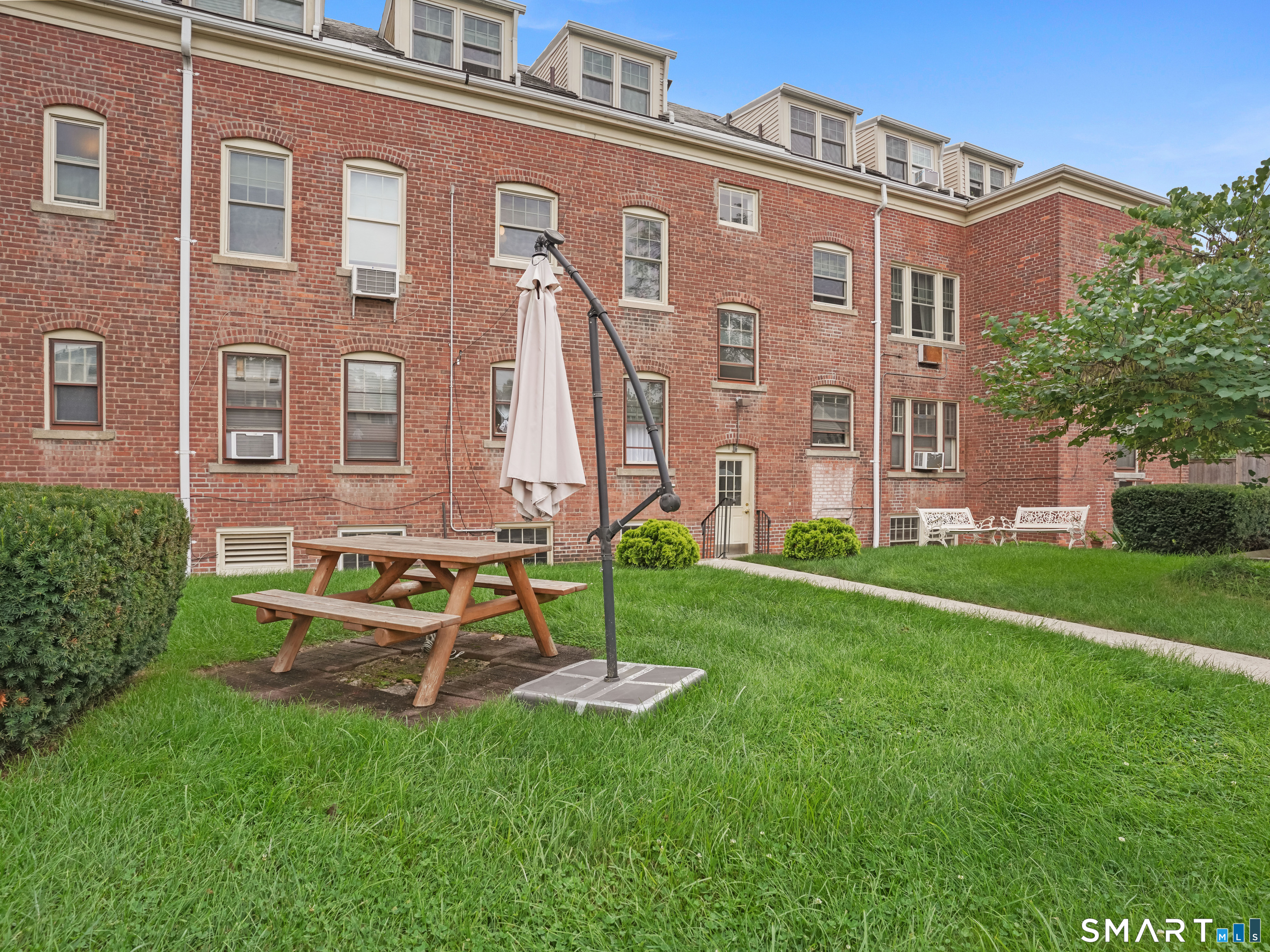 146 Everit Street New Haven CT 06511