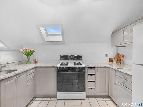 146 Everit Street New Haven CT 06511