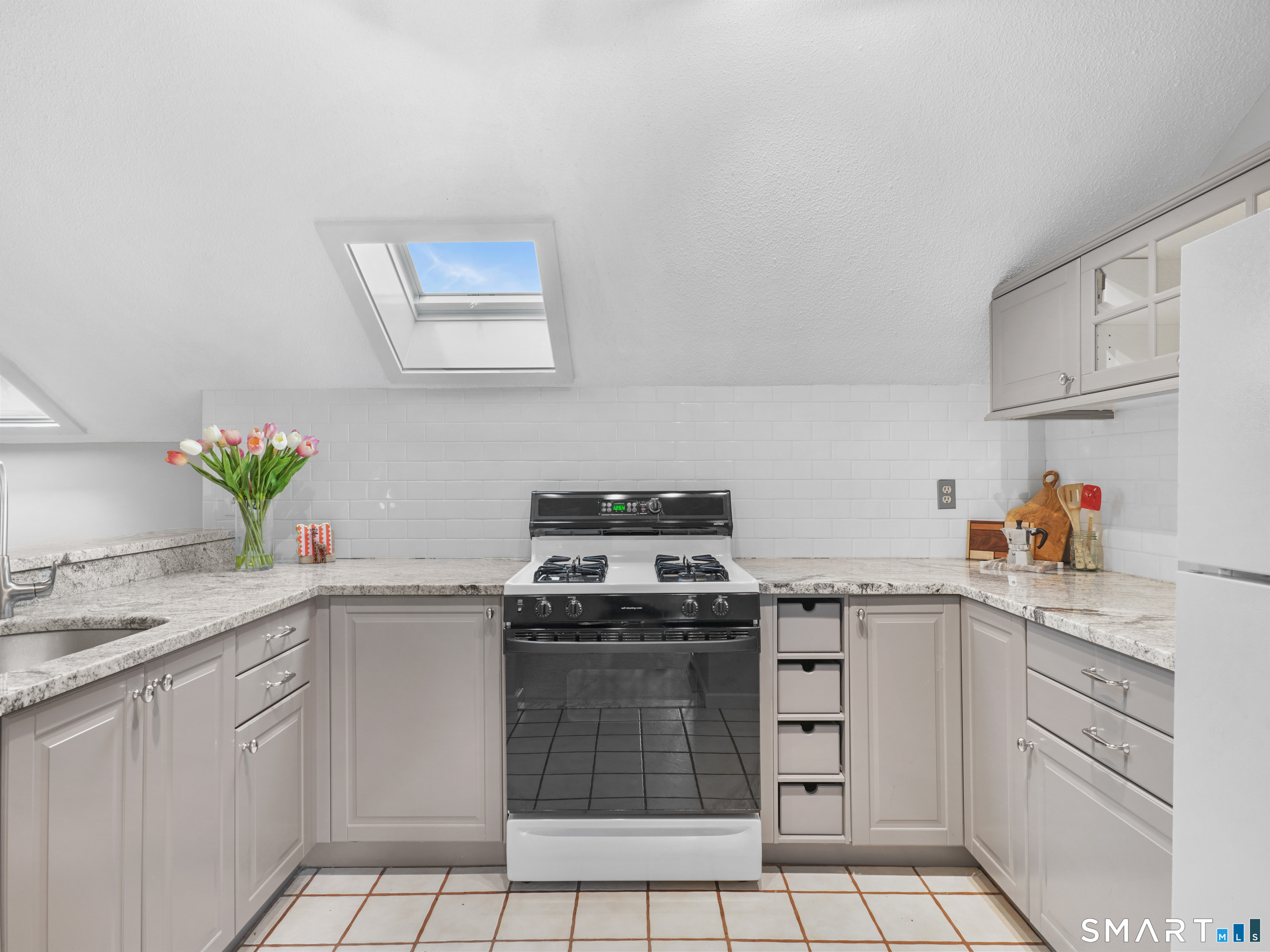 146 Everit Street New Haven CT 06511