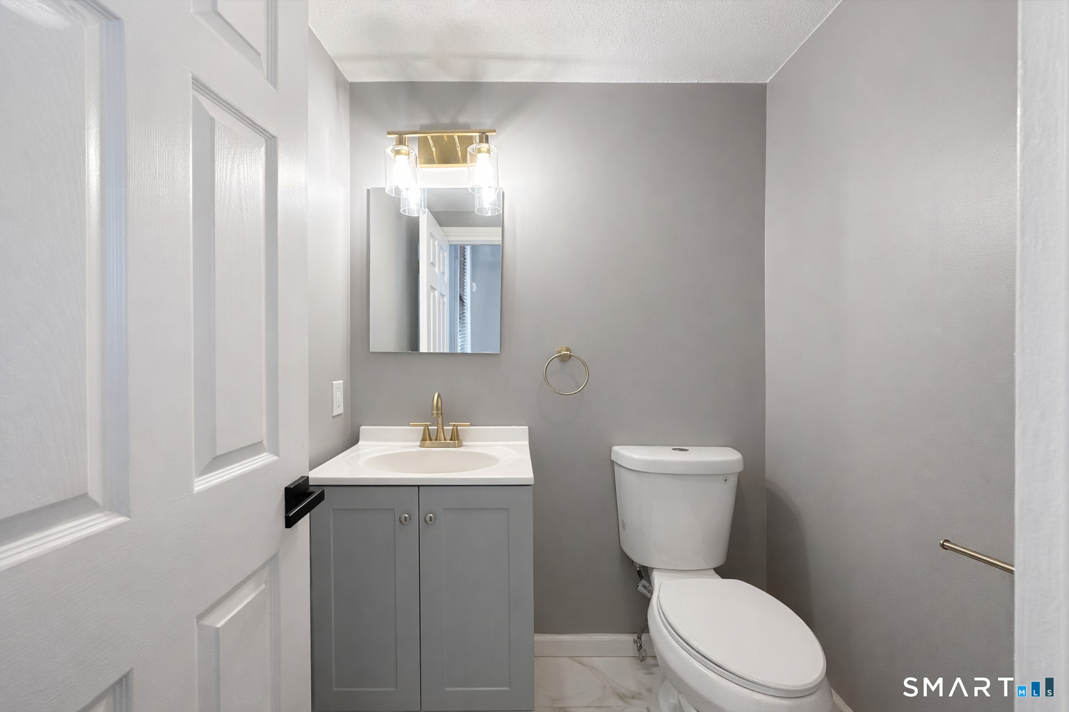 23 Charter Oak Place Hartford CT 06106