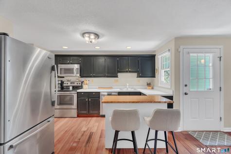 17 Mallard Court Wallingford CT 06492