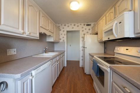 86 Heritage Village Southbury CT 06488