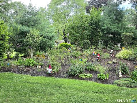 732 Heritage Village Southbury CT 06488