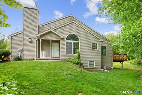 25 Hamden Hills Drive Hamden CT 06518