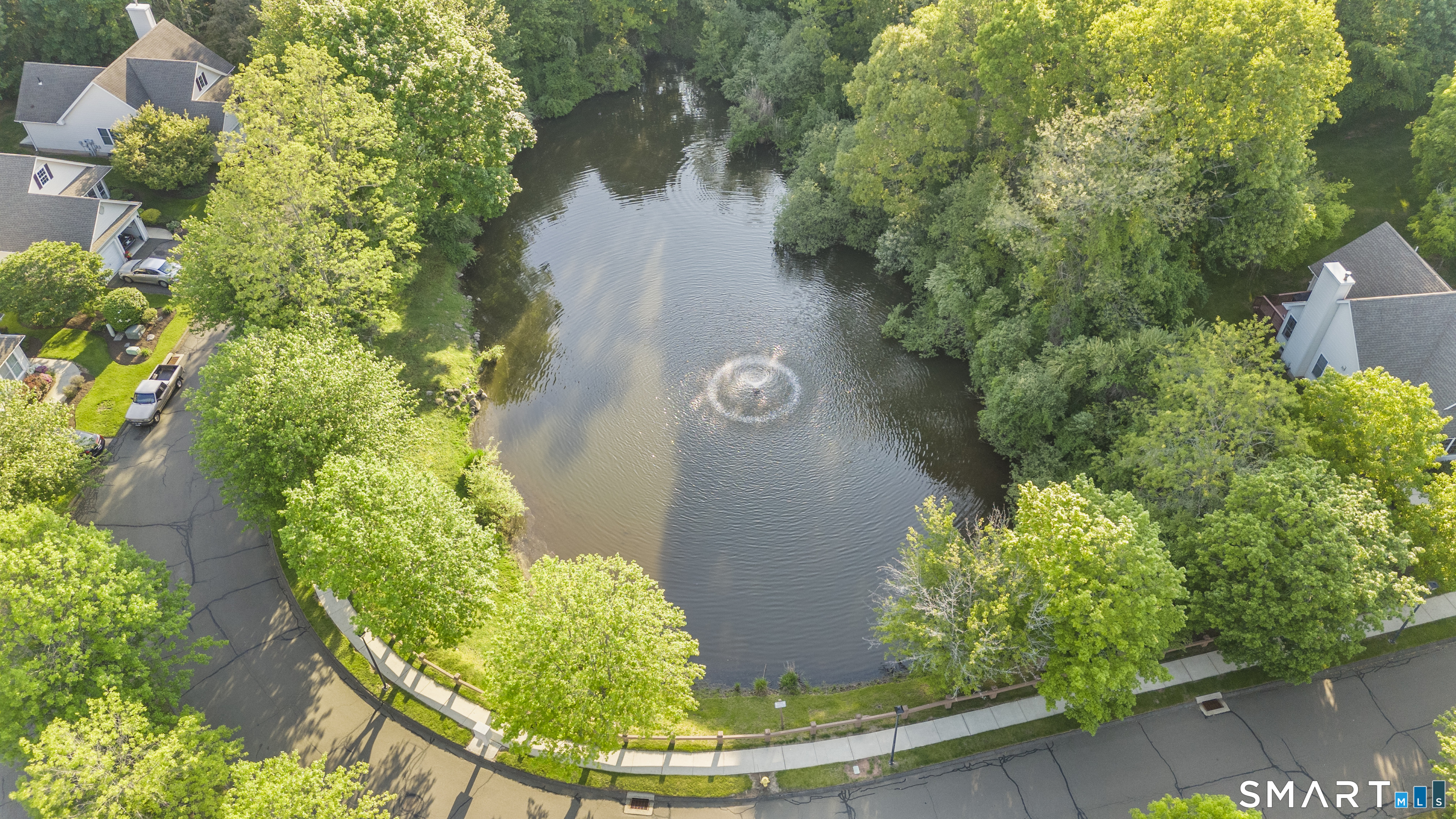 25 Hamden Hills Drive Hamden CT 06518