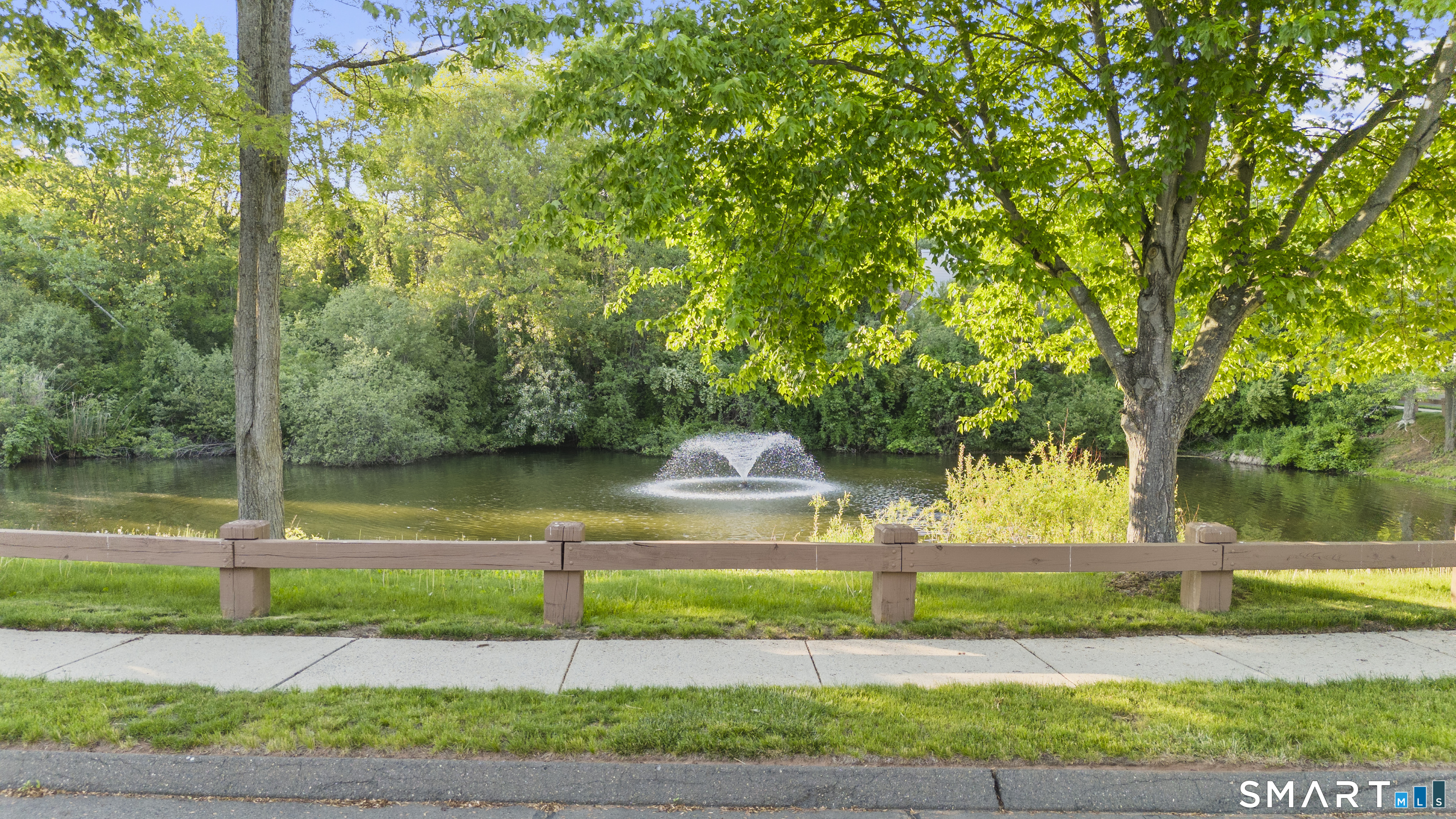 25 Hamden Hills Drive Hamden CT 06518