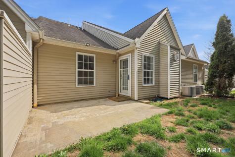 98 Haley Lane Newtown CT 06482