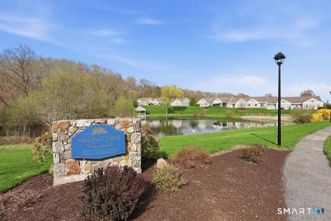 98 Haley Lane Newtown CT 06482