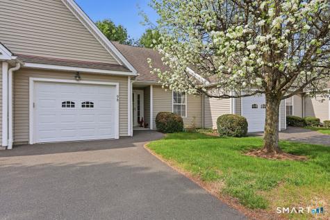98 Haley Lane Newtown CT 06482
