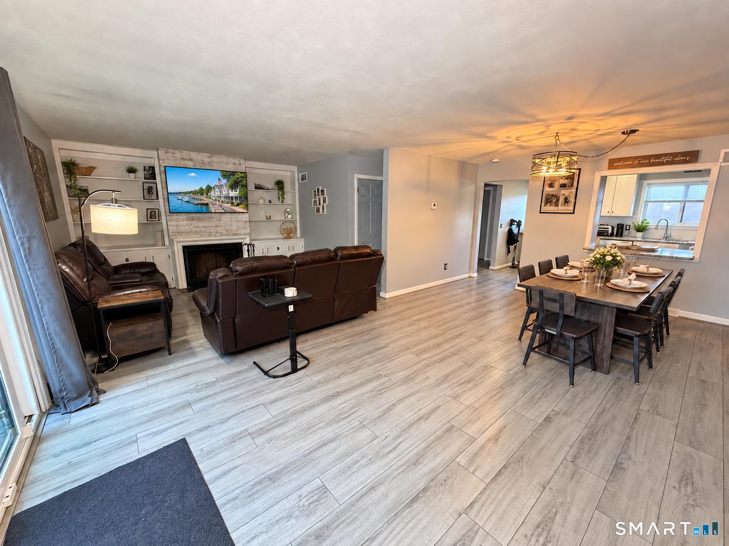 91 Riverview Road East Lyme CT 06333